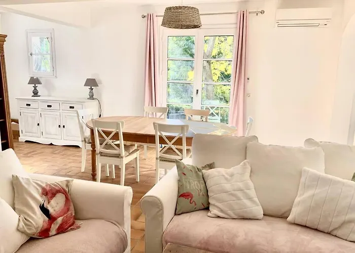 La Flamingo Toute Proche De La Holiday home